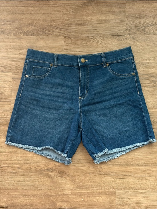 just be Pants - Just Be High-Rise Medium Wash 5” Denim Shorts